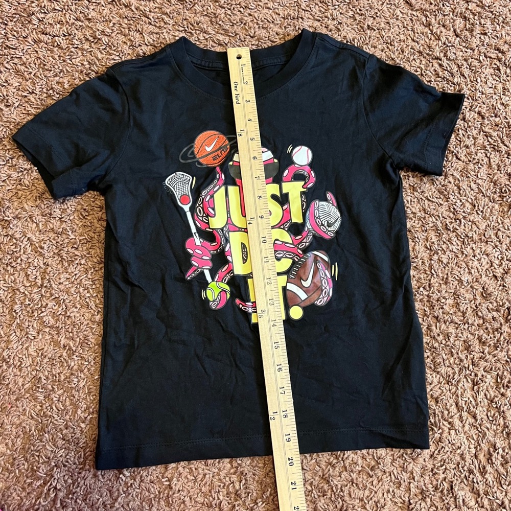 Nike Boys Size Small Black Just Do It Octopus Sports Graphic T-Shirt Cotton Tee - Picture 10 of 14